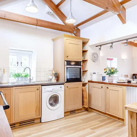 2 Bed In St Austell 79594 Holiday home Saint Stephen